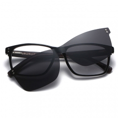 SV-C0582  56□15-143